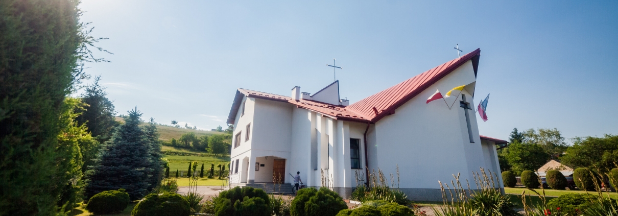 Kaplica św. Brata Alberta w Dąbrówce Tuchowskiej